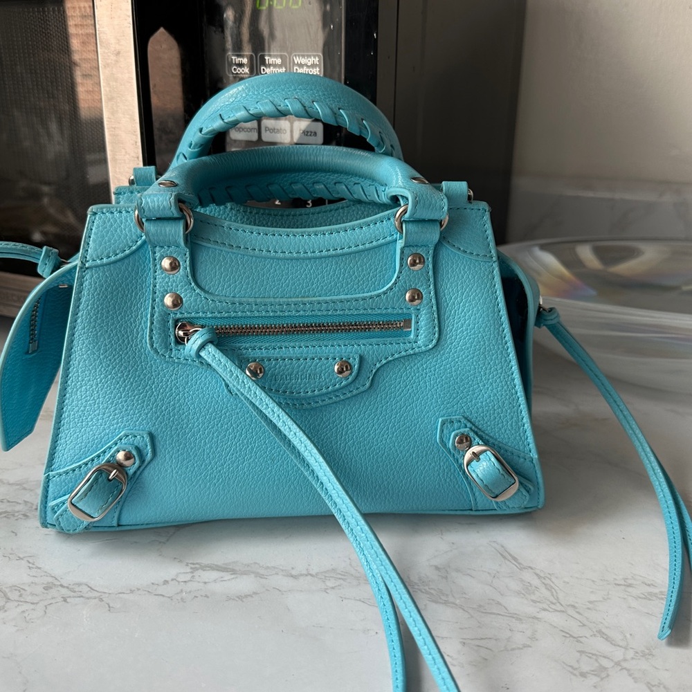 Balenciaga
Neo Classic City Bag Leather Mini